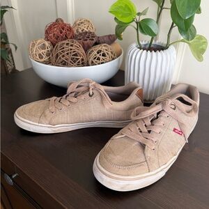 Levi’s Men's Beige Sneakers